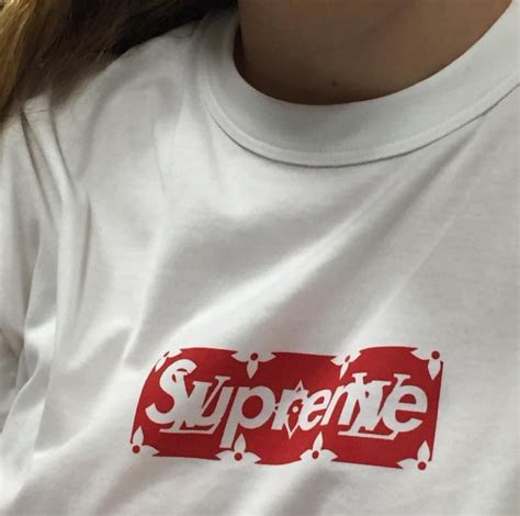 supreme lv monogram box logo tee|Louis Vuitton X Supreme Box Logo T.